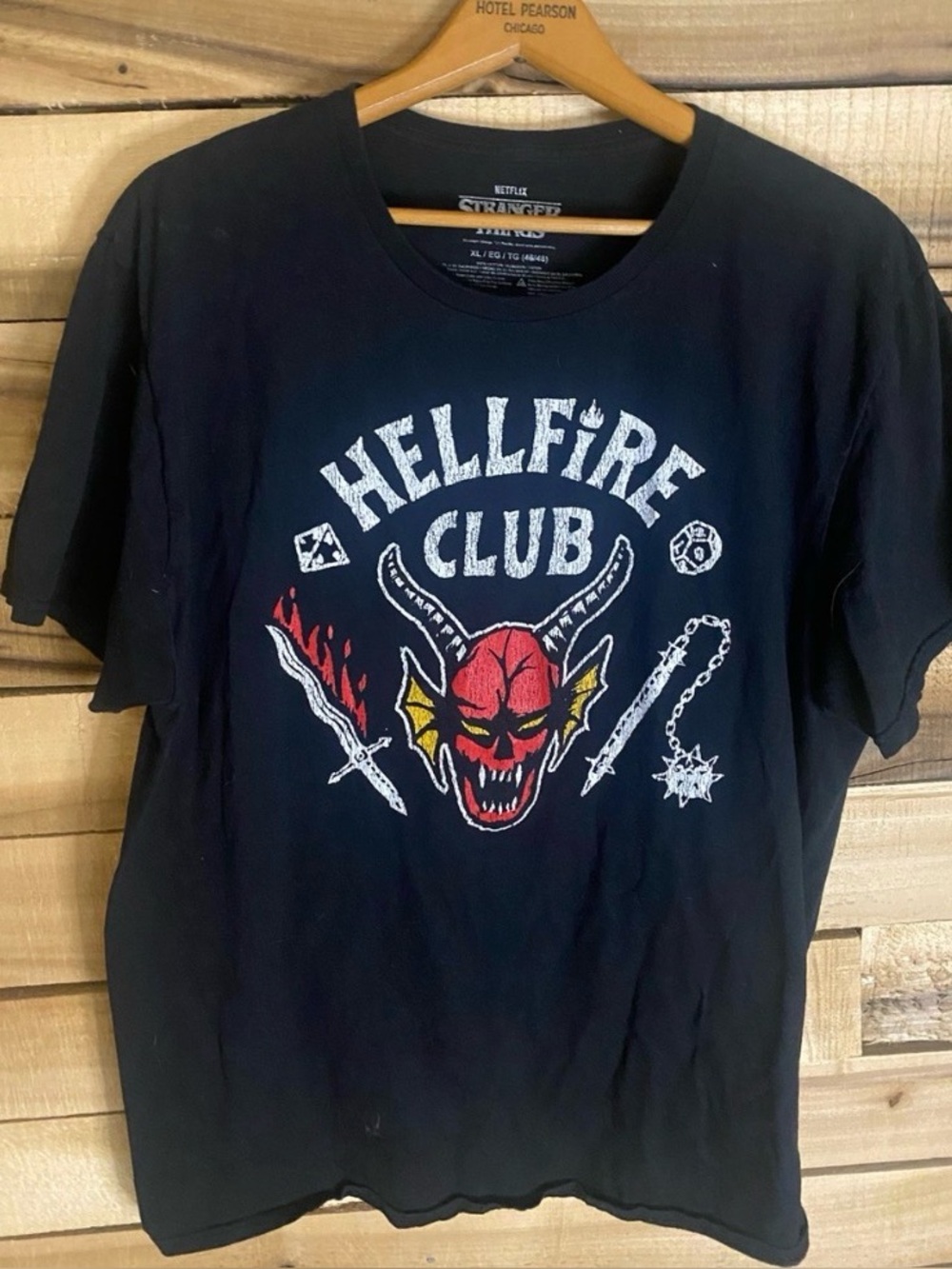 Stranger Things Hellfire Club Graphic tee size XL